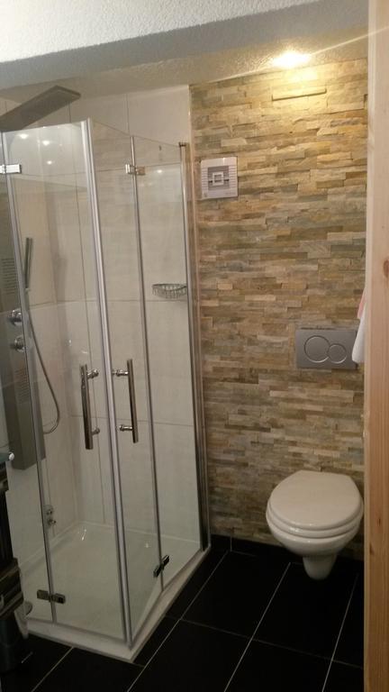 Hotel Hirschen Menzenschwand Phòng bức ảnh