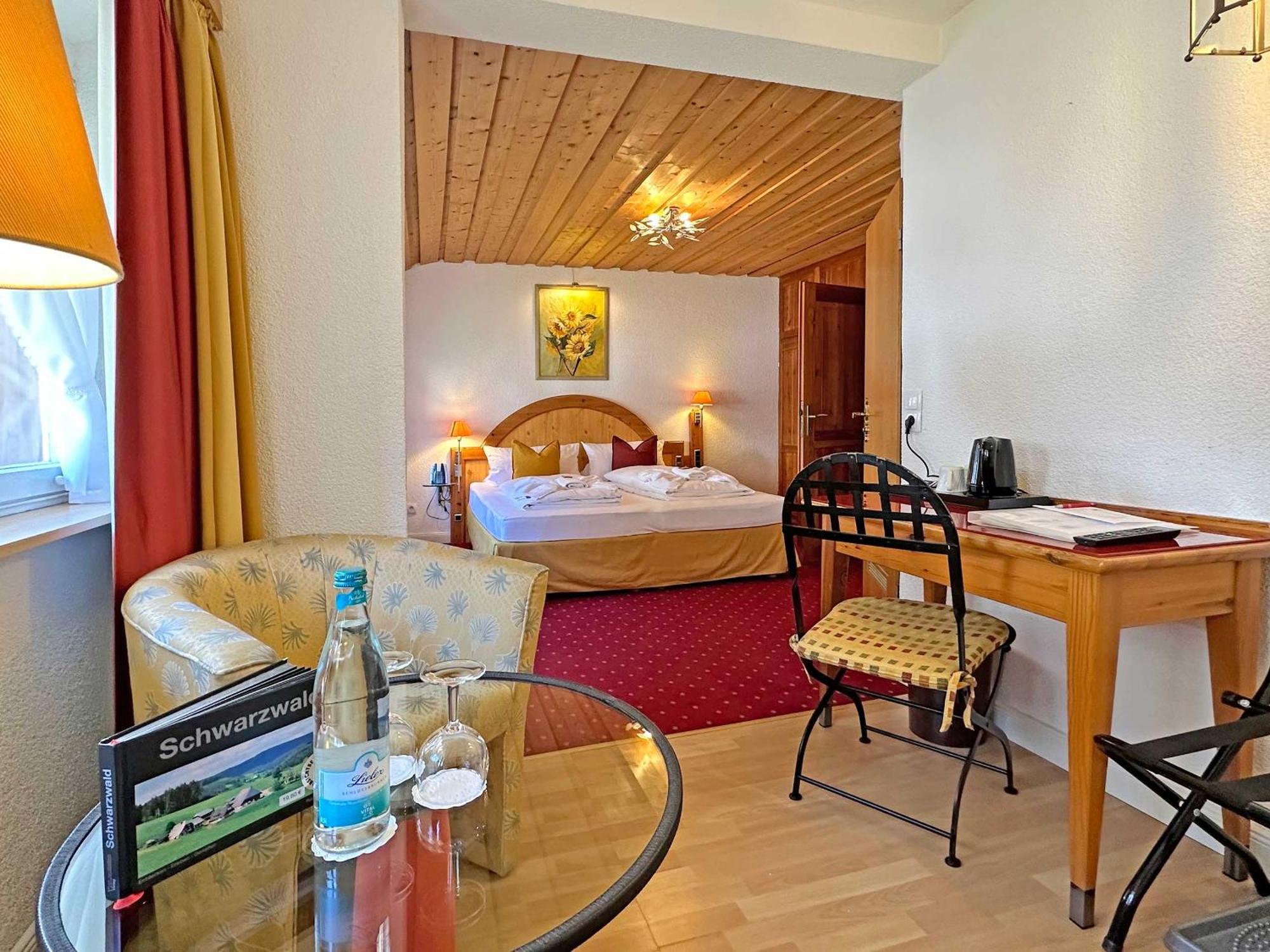 Hotel Hirschen Menzenschwand Ngoại thất bức ảnh